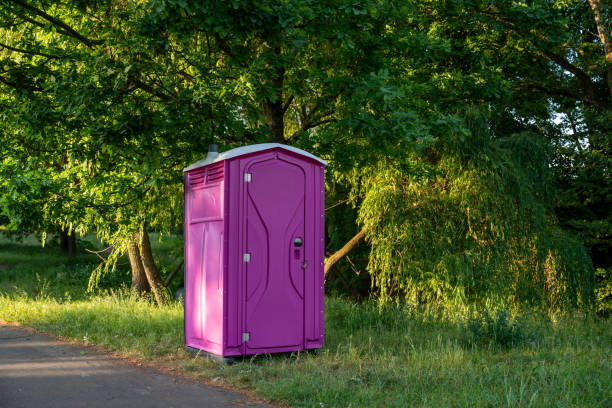 Portable Toilet Options We Offer in Sweet Springs, MO